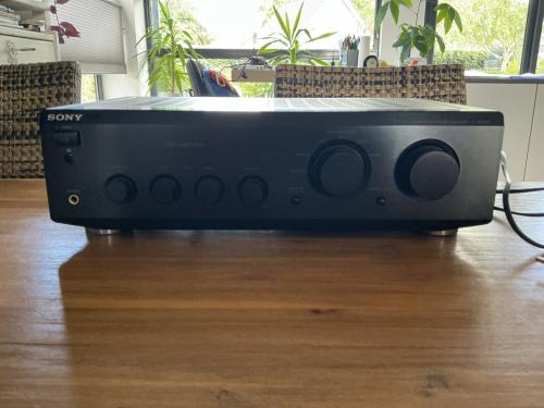 Sony amplifier TA-FE330R