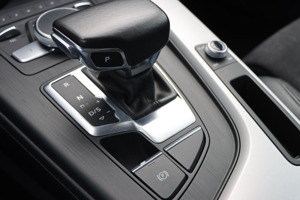 Audi A4 allroad 45 tfsi quattro pro line 245pk s-tronic elektrische stoelen