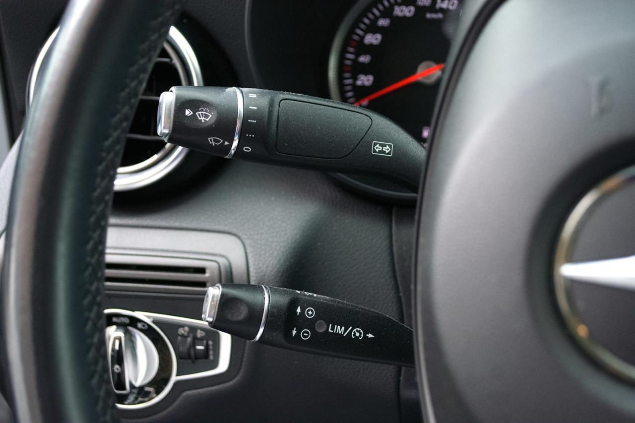 Mercedes C180 W205 2014 Nieuw model (8,2 sec 100) Nieuwstaat! Zuinig!