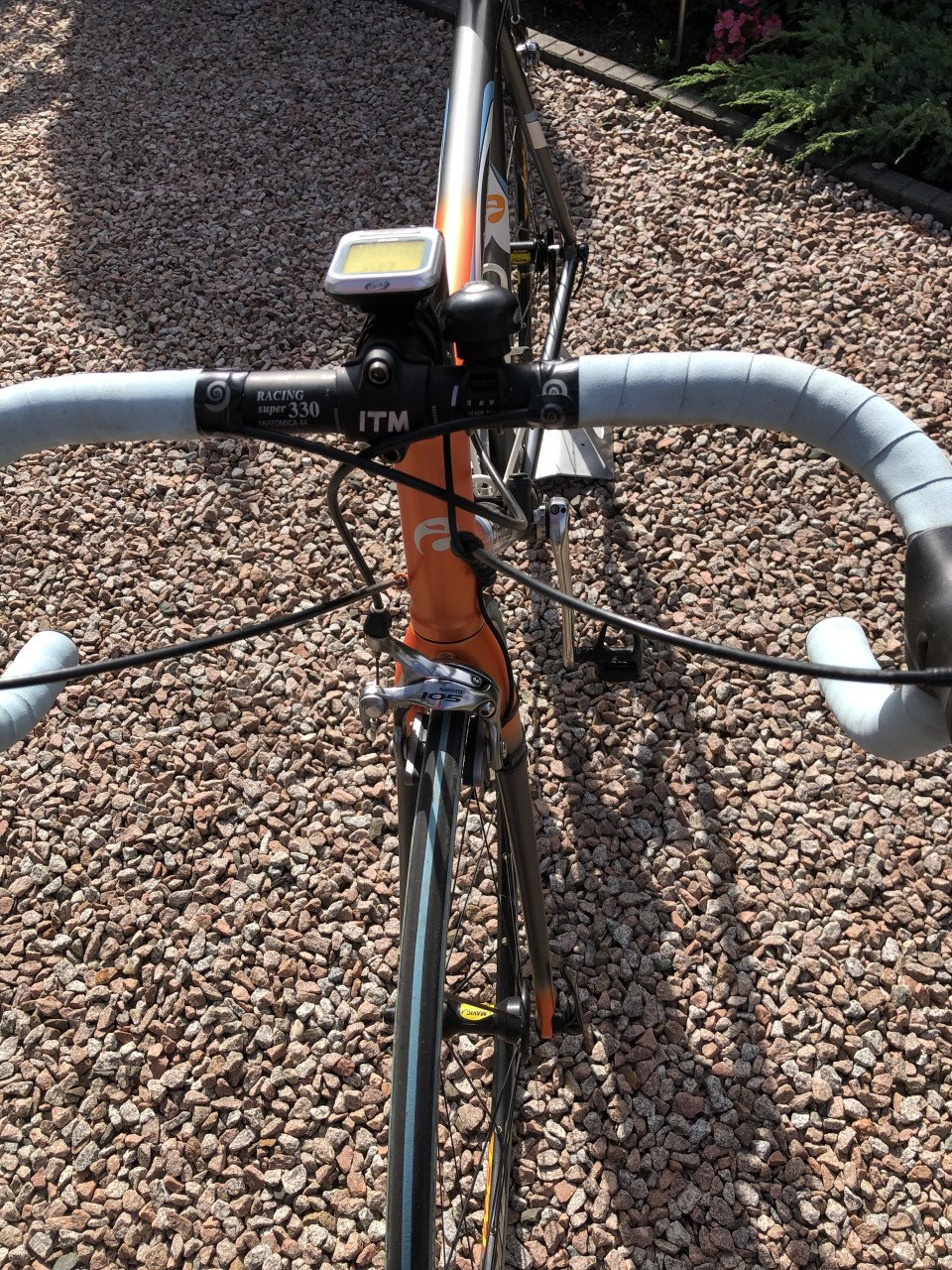 Racefiets Batavus Criterium 56 cm, c/t, aluminium frame, in nieuwstaat.
