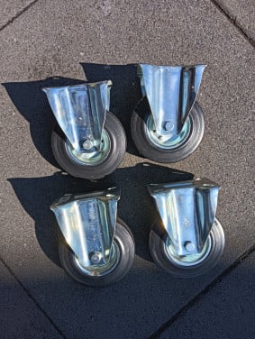 Bokwielen  meubel 4 stuks