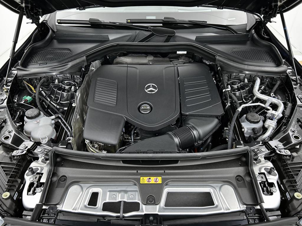 Mercedes-Benz Glc coupé 300 e 4matic sport edition | premium plus | winterp