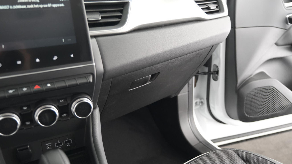 Renault Captur tce 140 edc intens | camera | apple carplay | navigatie | pa
