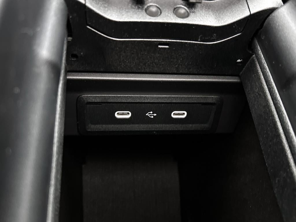 Mercedes-Benz Gla-klasse 250 e business solution amg | trekhaak | amg line 