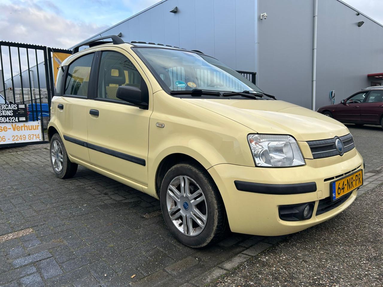 Fiat Panda 1.2 Class KANTEL/SCHUIF DAKJE/LM VELGEN/DUBBELE PANO/CITY STUUR