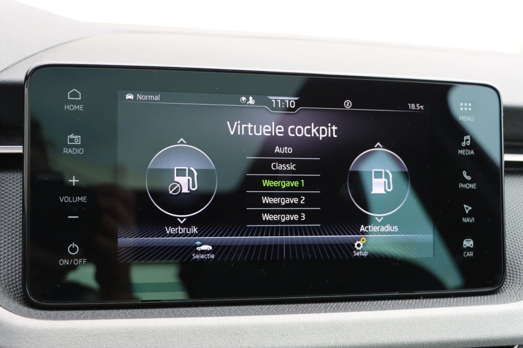 Skoda Scala 1.0 tsi business edition - travel assist