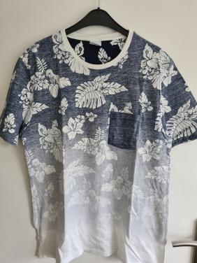 Zara heren blauw / ecru wit T-shirt Maat XL Lengte 74cm