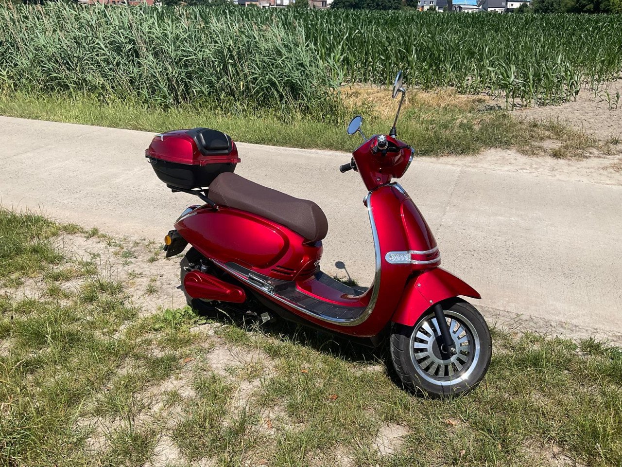 E-scooter met Italiaanse retrolook