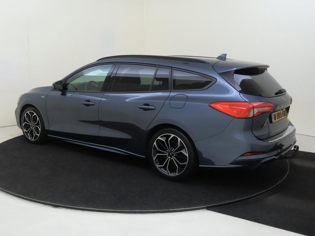 Ford Focus wagon 1.5 ecoboost 150 pk st line | automaat | parkeersensoren v
