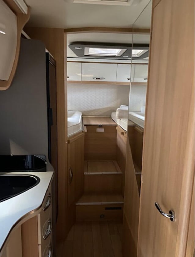 Forster Euromobil T699EB – Luxe camper uit 2020 met slechts ca. 58.000 km