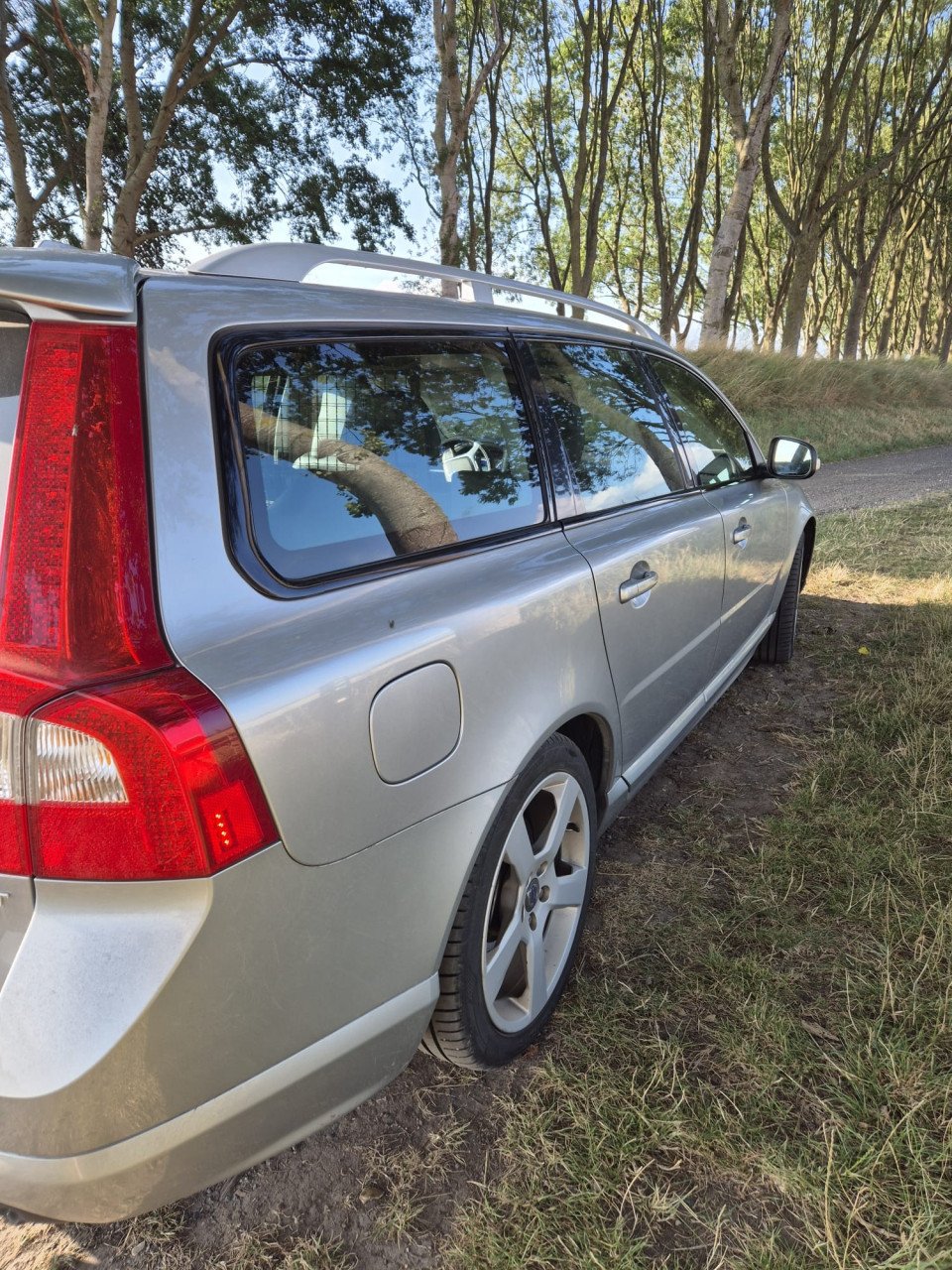 Te koop prachtige  Volvo V70 R-Design Station wagon