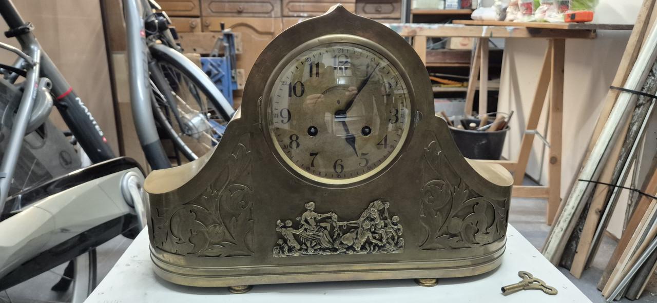 Pendule klok van messing