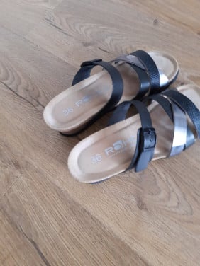 Slippers