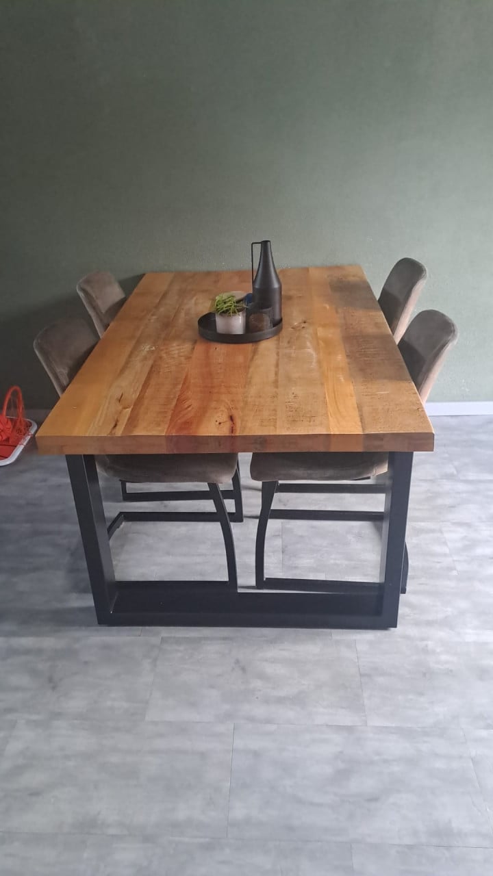 Mango houten tafel