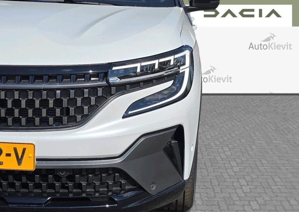 Renault Austral 1.2 e-tech full hybrid 200 iconic esprit alpine - pack harm