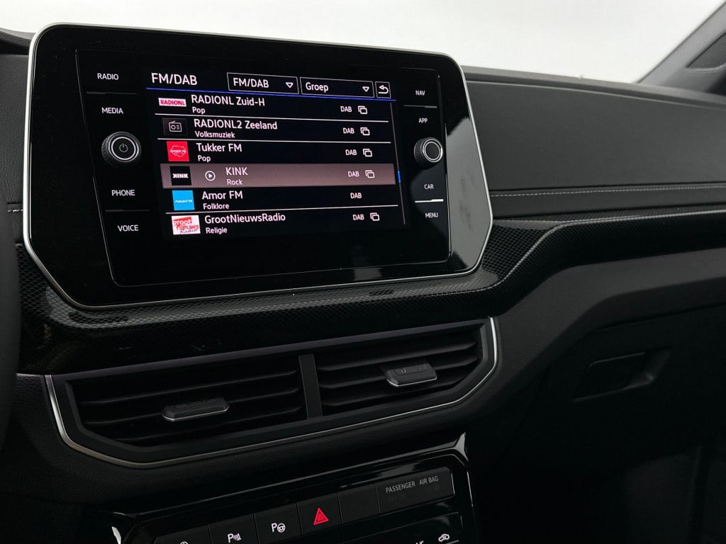 Volkswagen T-cross r-line edition 1.0 tsi 85 kw / 116 pk suv 7 versn.