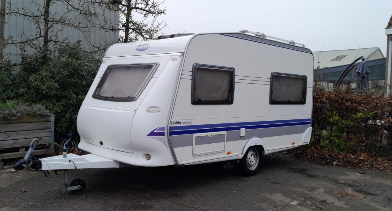 Prachtige caravan: Hobby 400SF de luxe