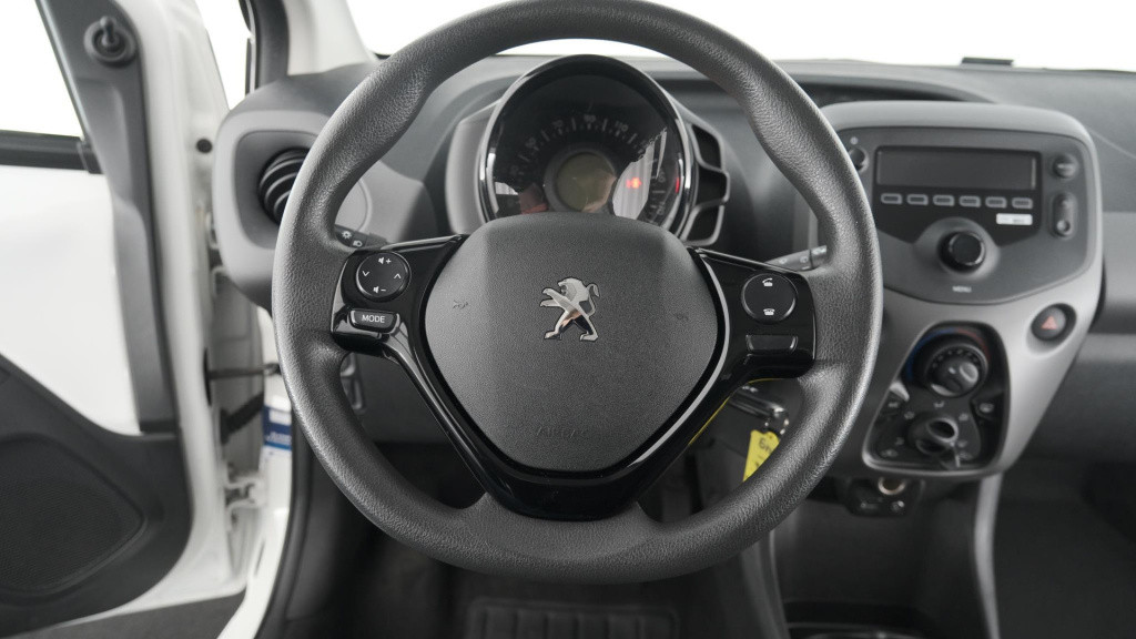 Peugeot 108 1.0 e-vti active | airco | allseasonbanden | elektrische ramen 
