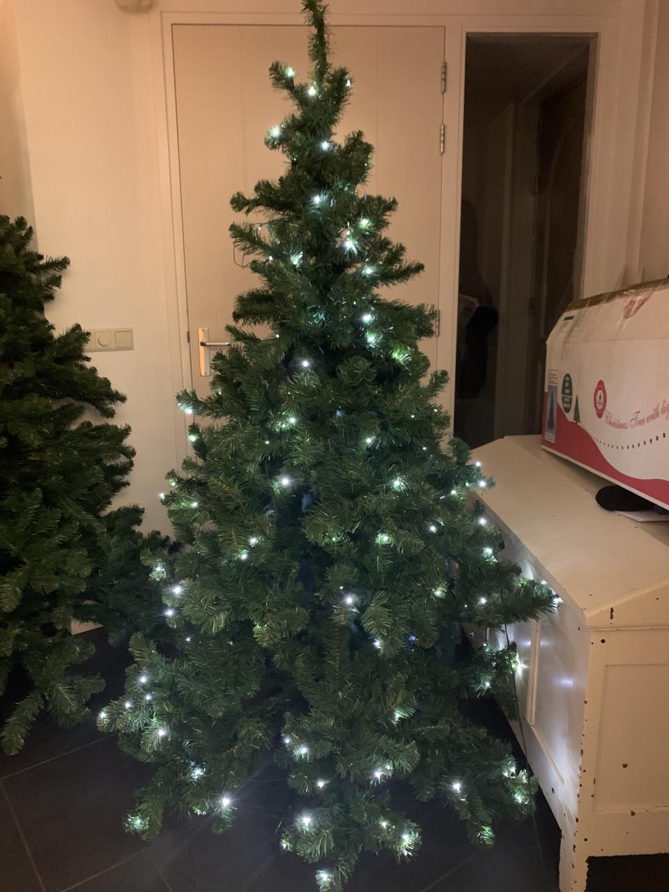 Kerstboom met verlichting 1.85 Triumph tree