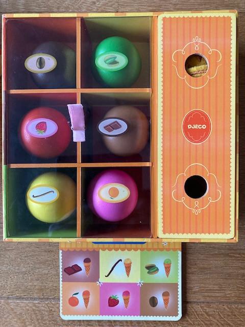 IJssalon spelen en leerplank