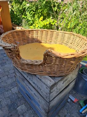 Rieten honden/ kattenmand