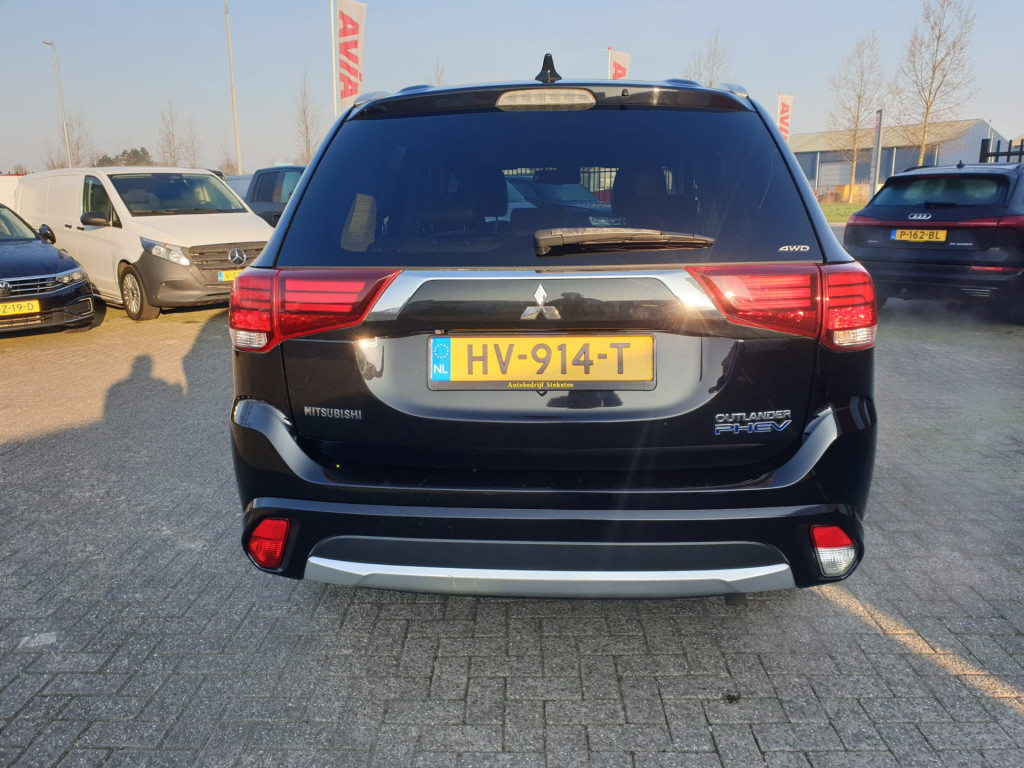 Mitsubishi Outlander 2.0 phev business edition