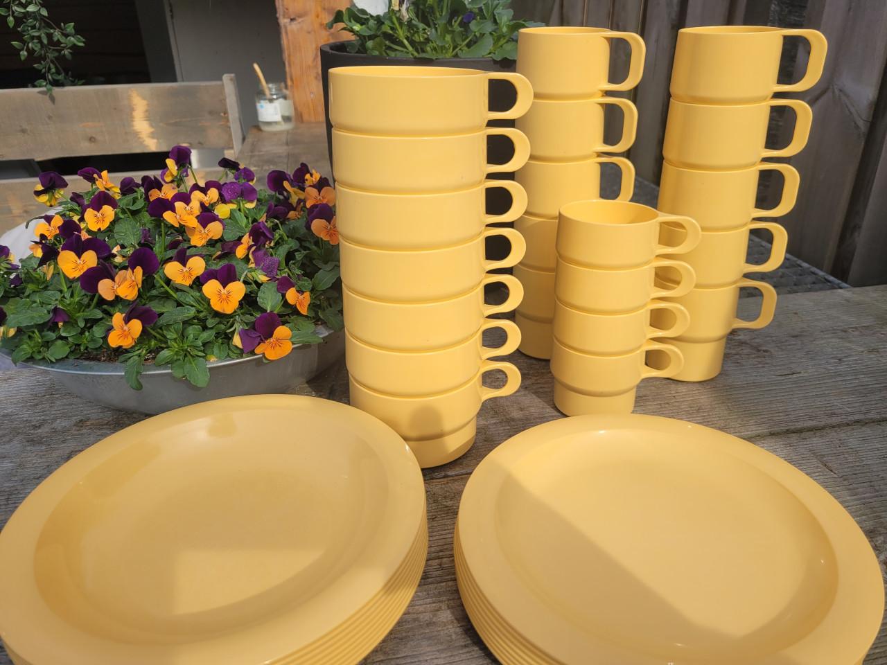 Servies Coppia bv voor camping