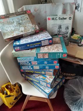 Zolder moest leeg! Puzzels en vitrage +rollen stof