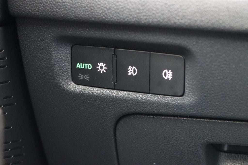 Skoda Octavia combi 1.4 tsi iv ambition 204pk dsg6 | stuurverwarming | stoe