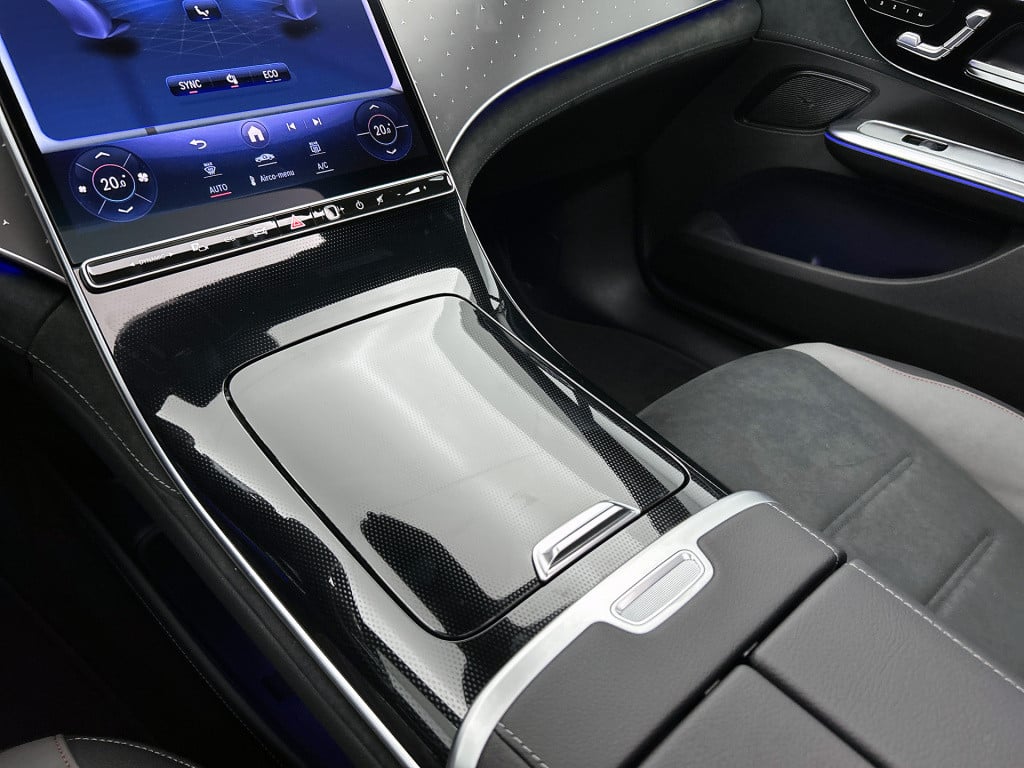 Mercedes-Benz Eqe 300 business solution amg 90 kwh | nightpakket | rijassis