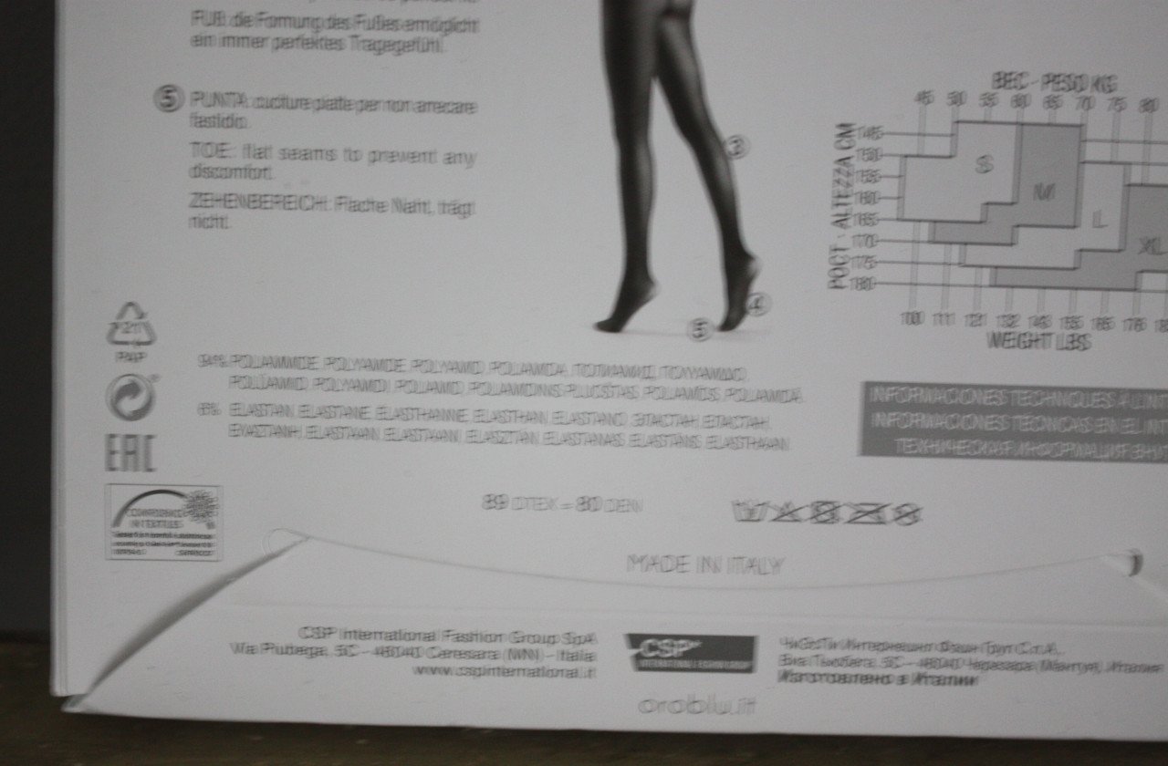 Nieuwe in verpakking panty nruin 4 maat 40-42m