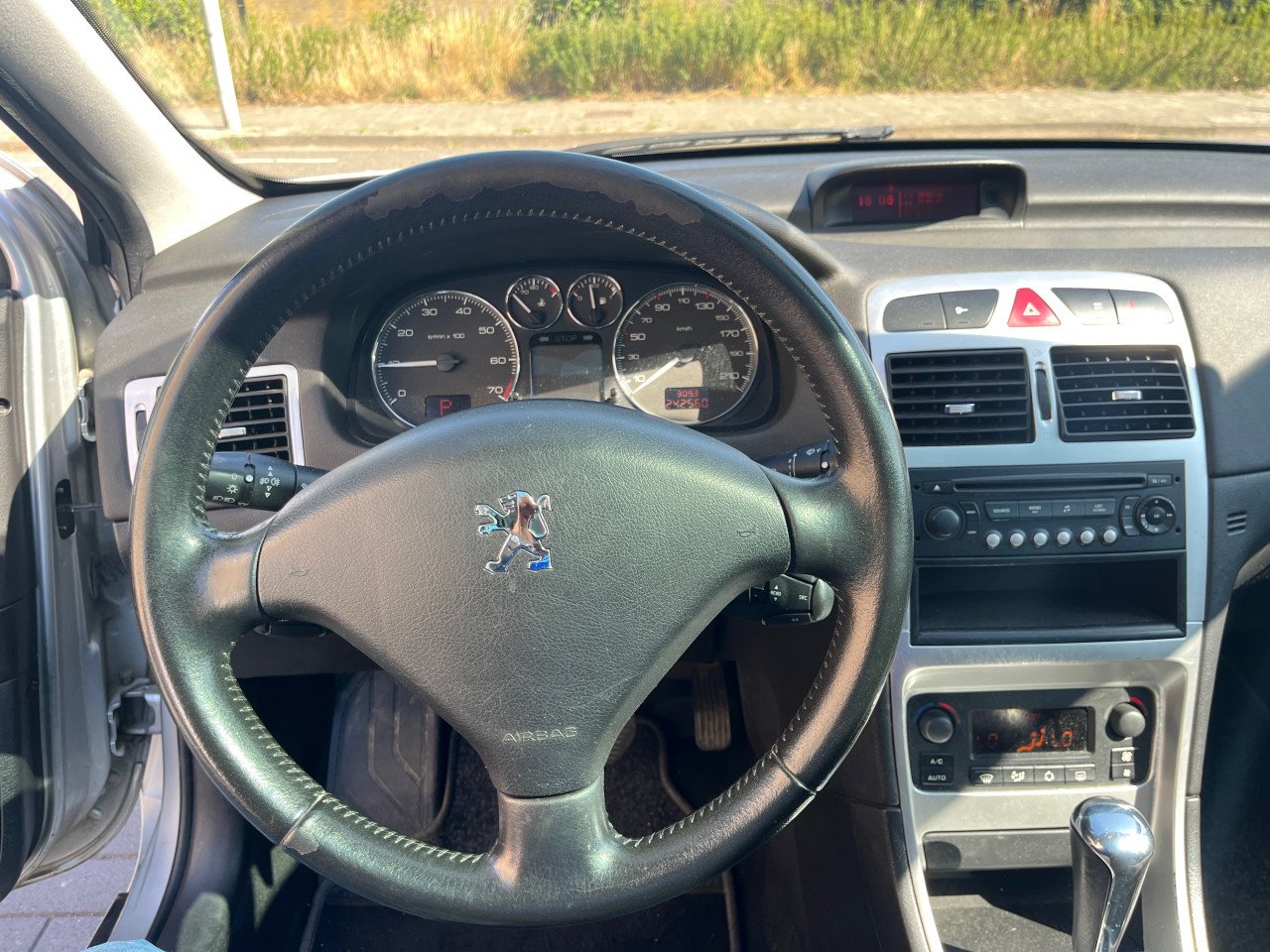Peugeot 307 SW 2.0-16v Automaat Panodak Airco