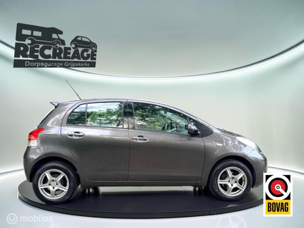 Toyota Yaris 1.3 vvti aspiration | automaat | hoge zit | airco