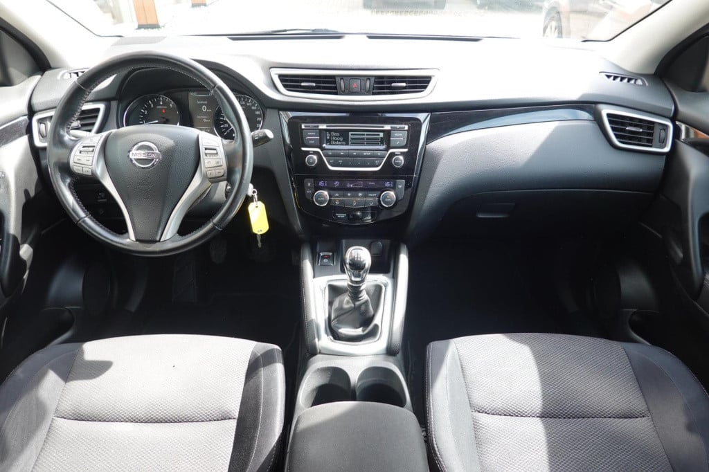 Nissan Qashqai 1.2 acenta