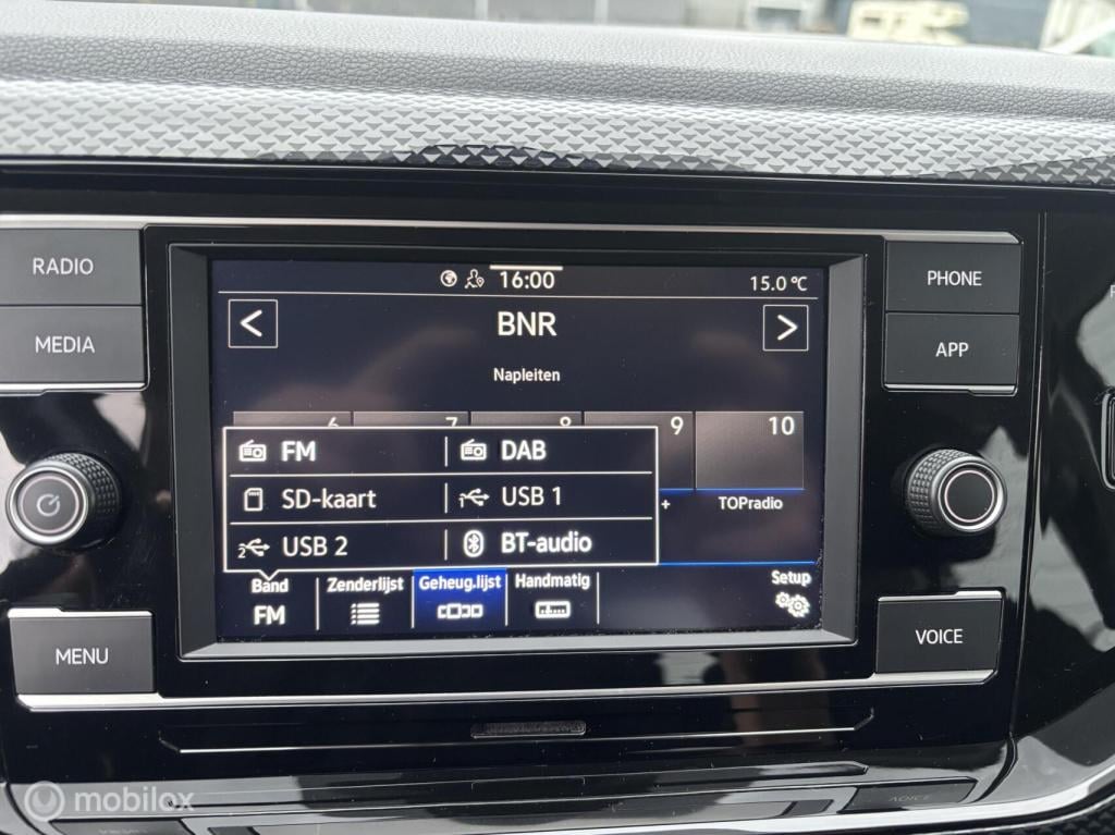 Volkswagen Polo 1.0 tsi life digitaal dashboard led