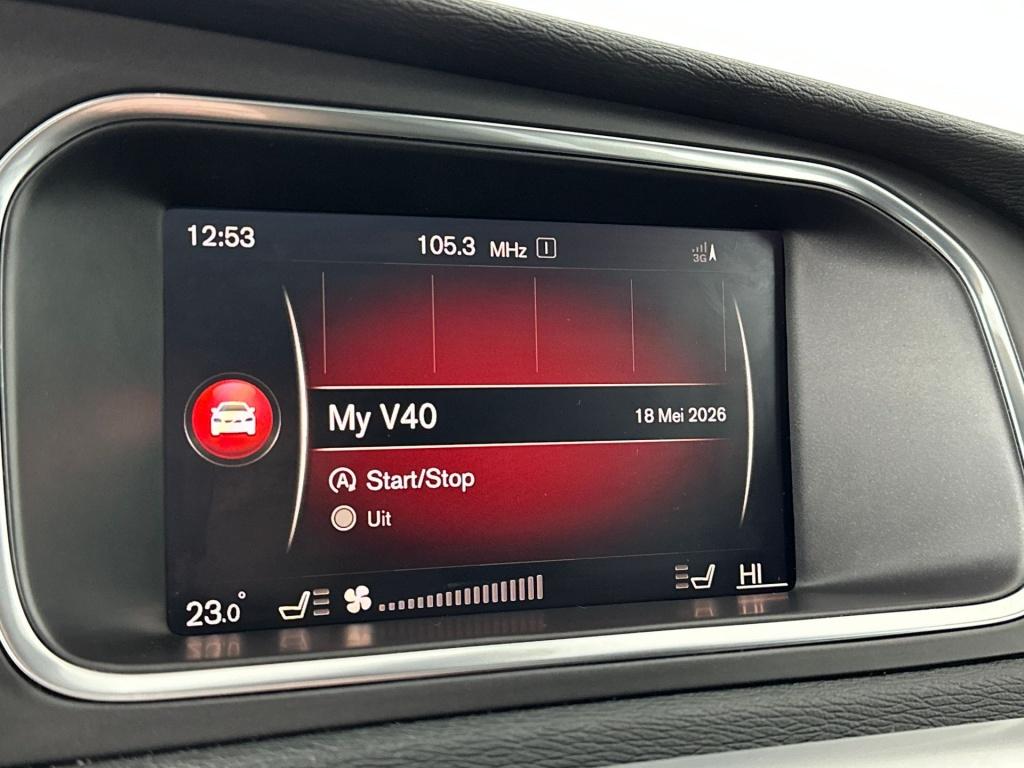 Volvo V40 t3 153pk aut6 polar+ sport| panodak| camera| h&k sound| trekhaak