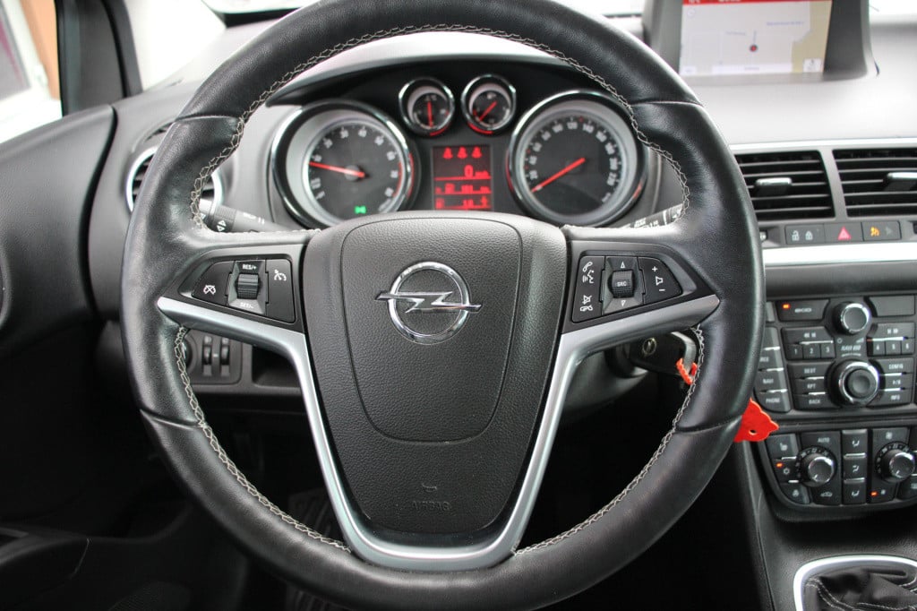 Opel Meriva 1.4 turbo blitz | camera | trekhaak | half leder |