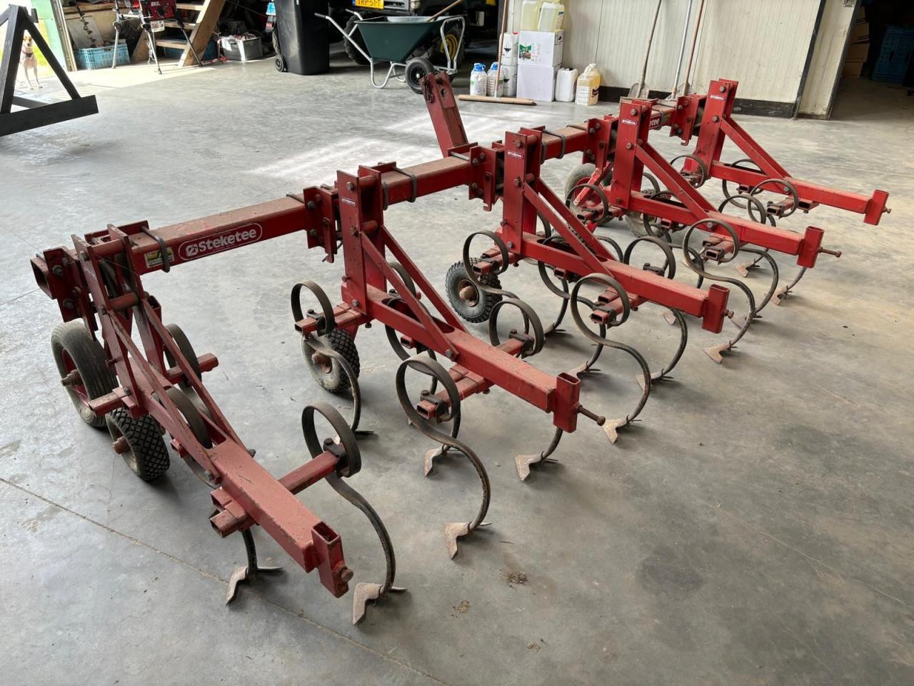 Steketee 4x75 schoffelmachine