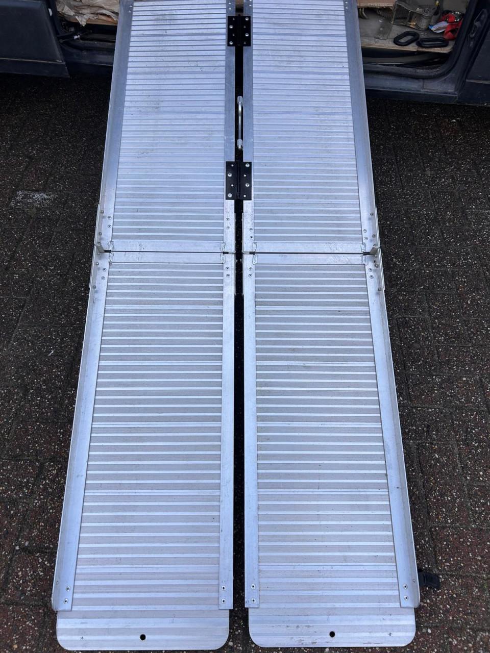 Oprijplaat opklapbaar aluminium