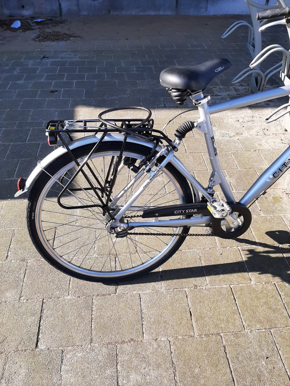 Te koop hoge heren fiets