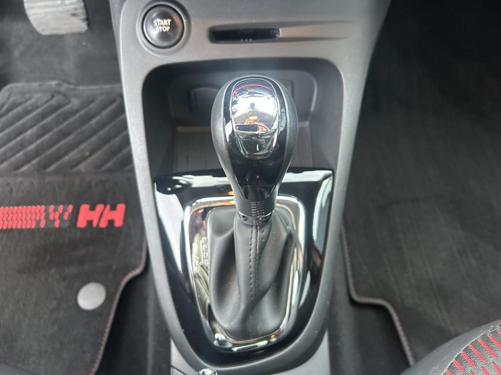 Renault Captur 1.2 tce helly hansen automaat