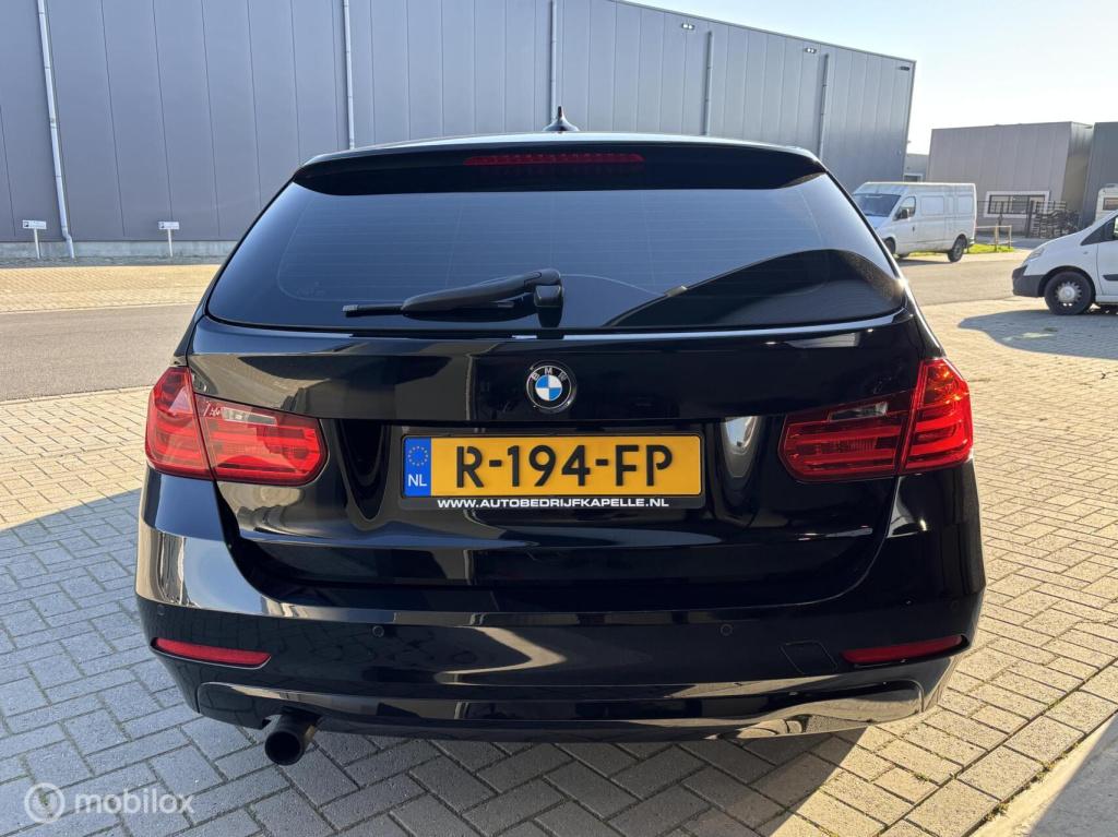 BMW 3-serie touring 316i executive sport apple carplay