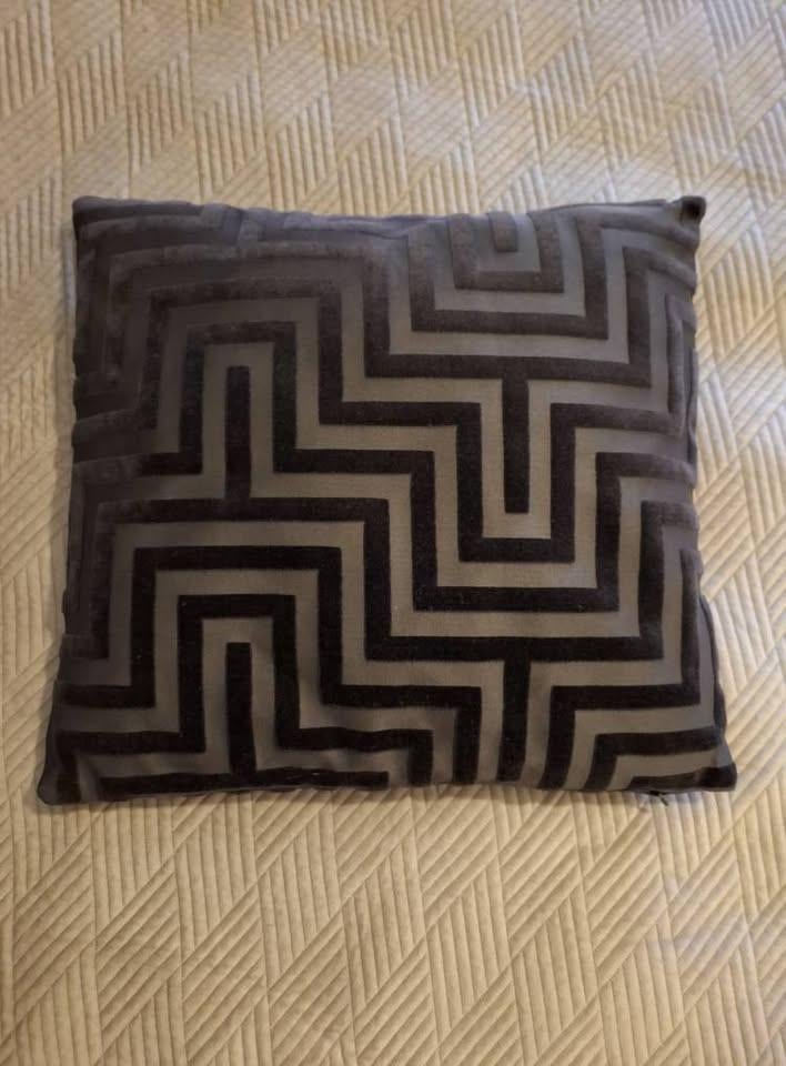 Sierkussen zwart 45 x 45 cm