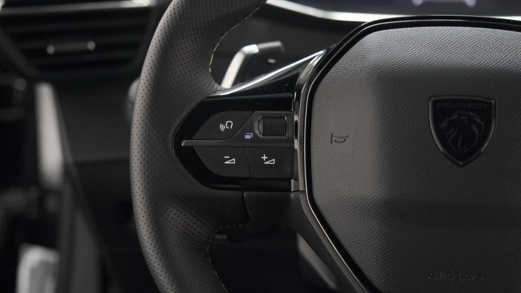 Peugeot 2008 puretech 130 eat8 gt | 360 camera | adaptieve cruise control |