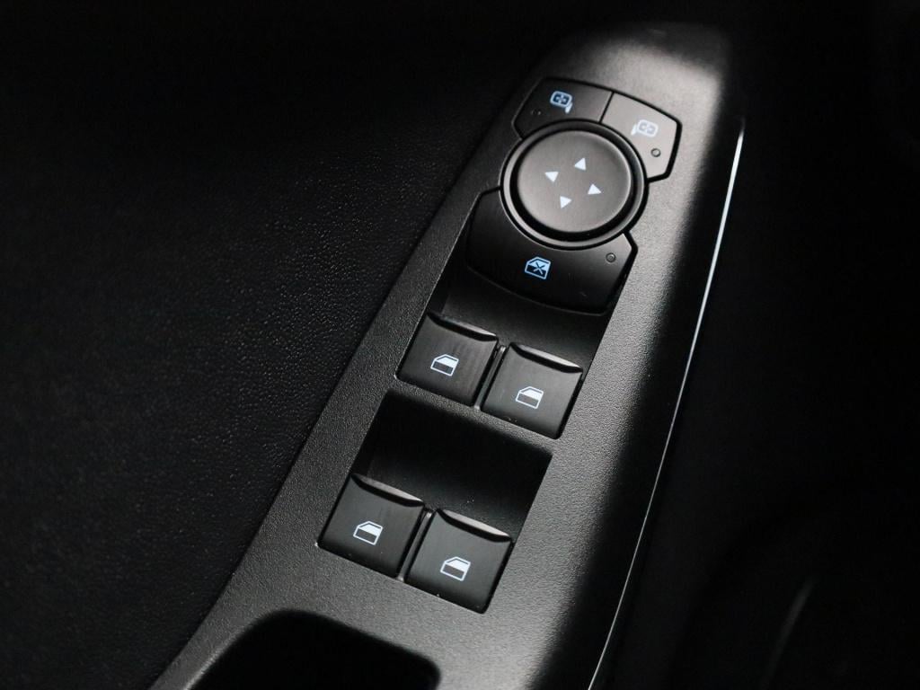 Ford Fiesta 1.0 ecoboost hybrid titanium | climate control | cruise control