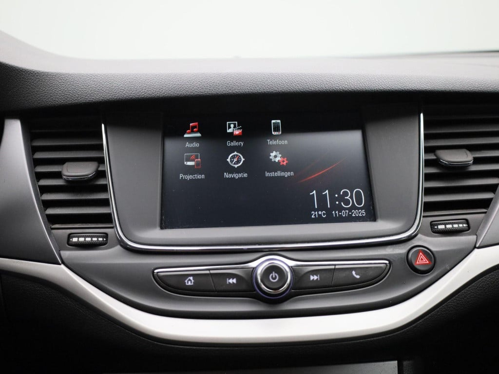Opel Astra sports tourer 1.2 edition | parkeer sensoren | cruise control | 