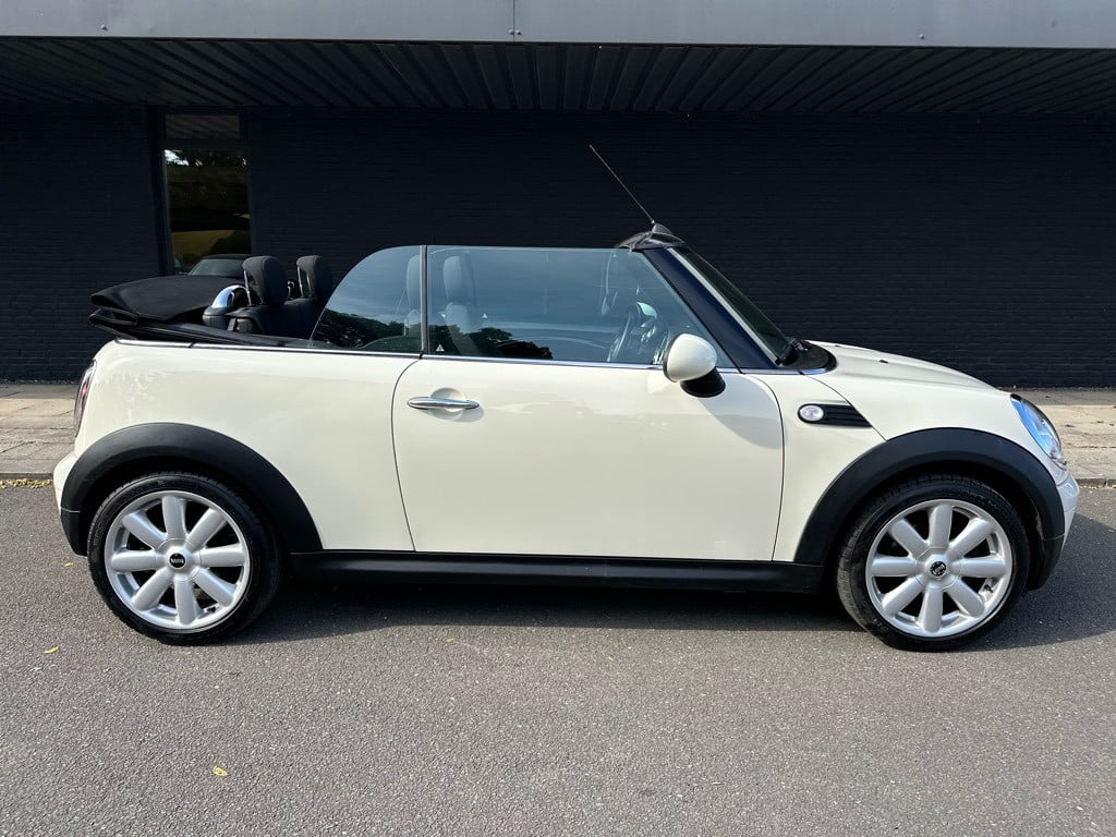 Mini Cooper Cabrio 1.6 pepper // dealeronderhouden //
