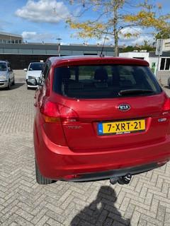 Mooie Kia Venga 1.4 Executive - rood metallic - december 2014