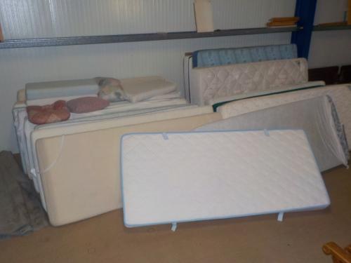 Meerdere maten tweede hands  matrassen vanaf 10 euro