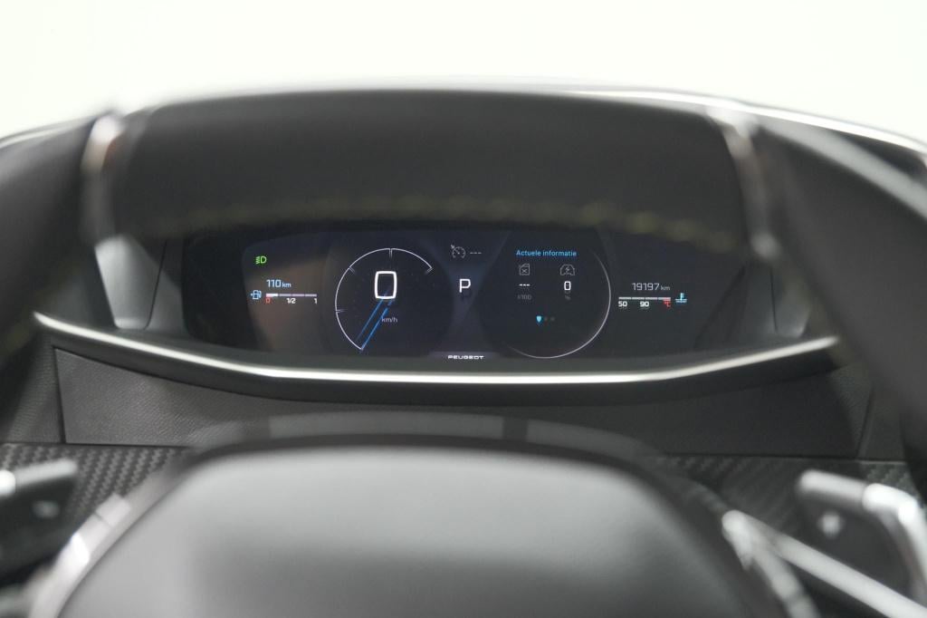 Peugeot 208 1.2 hybrid 145 e-dcs6 gt | alcantara pakket | camera | apple ca